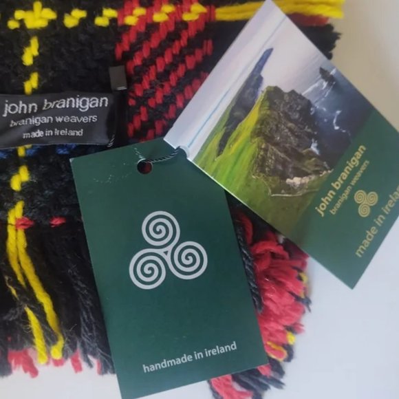 NEW Branigan Weavers O'Shea Tartan Red 100% Wool Handmade Throw - Picture 2 of 4